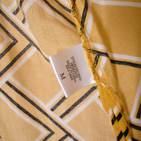 Como Vintage Printed Short Sleeve Button Front Tunic - Picture 9 of 10